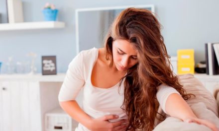 Refluks żołądkowo-przełykowy – przyczyny, objawy, leczenie