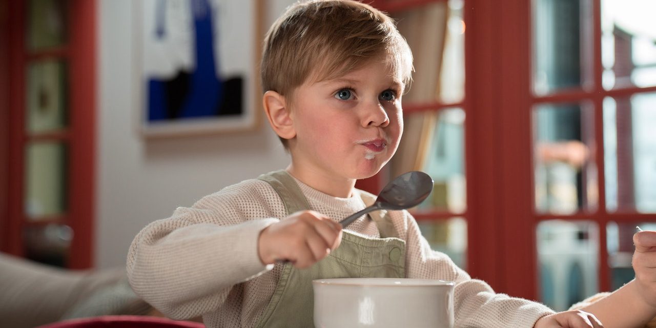 3 sposoby na to, jak skutecznie uczyć dzieci zasad zdrowego odżywiania