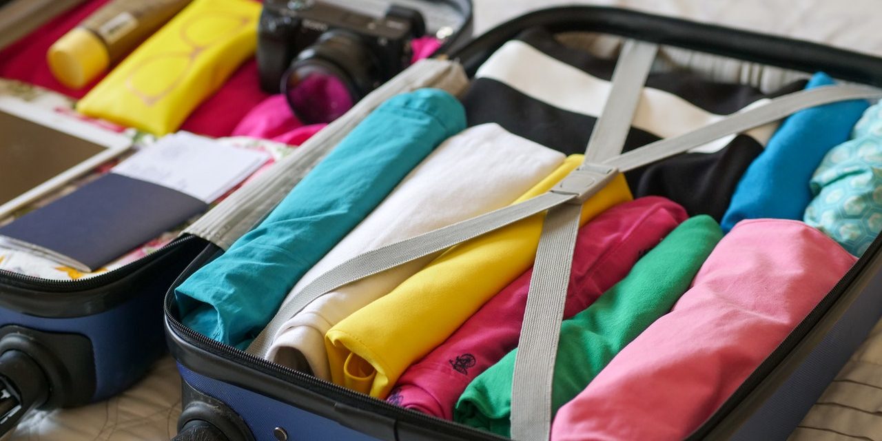 Co spakować na letnią podróż z maluszkiem?