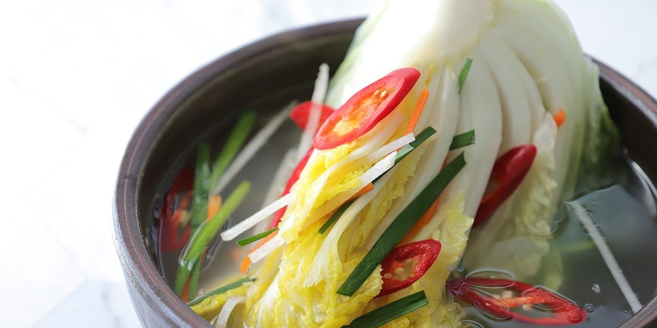 Kimchi – jak wybrać dobrego producenta tej koreańskiej potrawy?