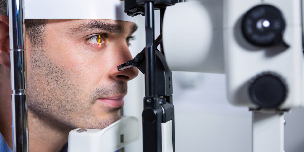 Rozwarstwienie siatkówki – czym jest, jakie daje objawy i jak wygląda leczenie?