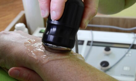 W jakich sytuacjach korzysta się z fizykoterapii i elektroterapi?